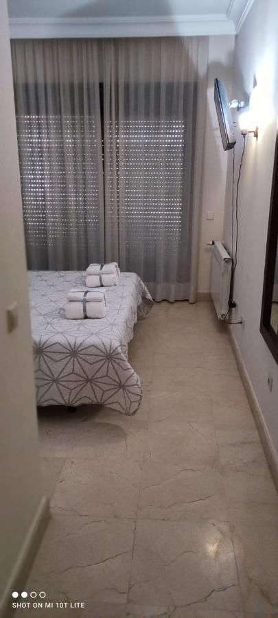 Bevs Ground Floor Roda Golf Apartment! 산 하비에르 외부 사진